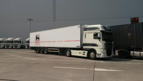 YMtrans vrachtwagen 4